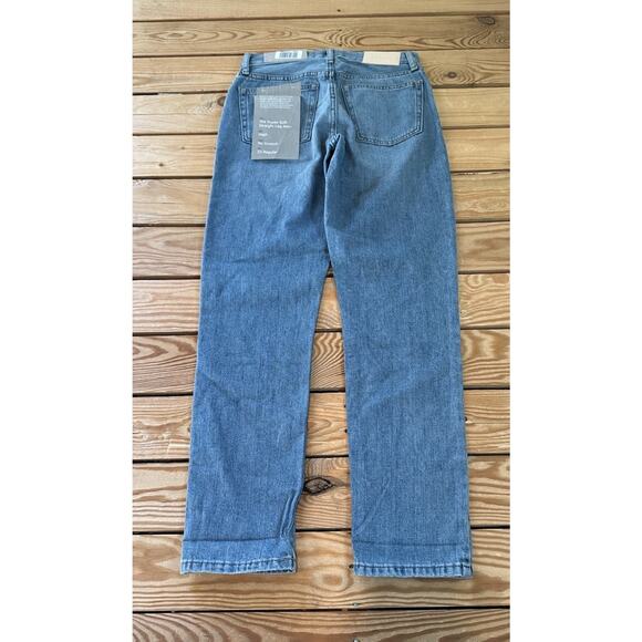NWT Everlane Relaxed Straight Leg Jeans Size 23 Women’s Blue Super Soft - Picture 2 of 10